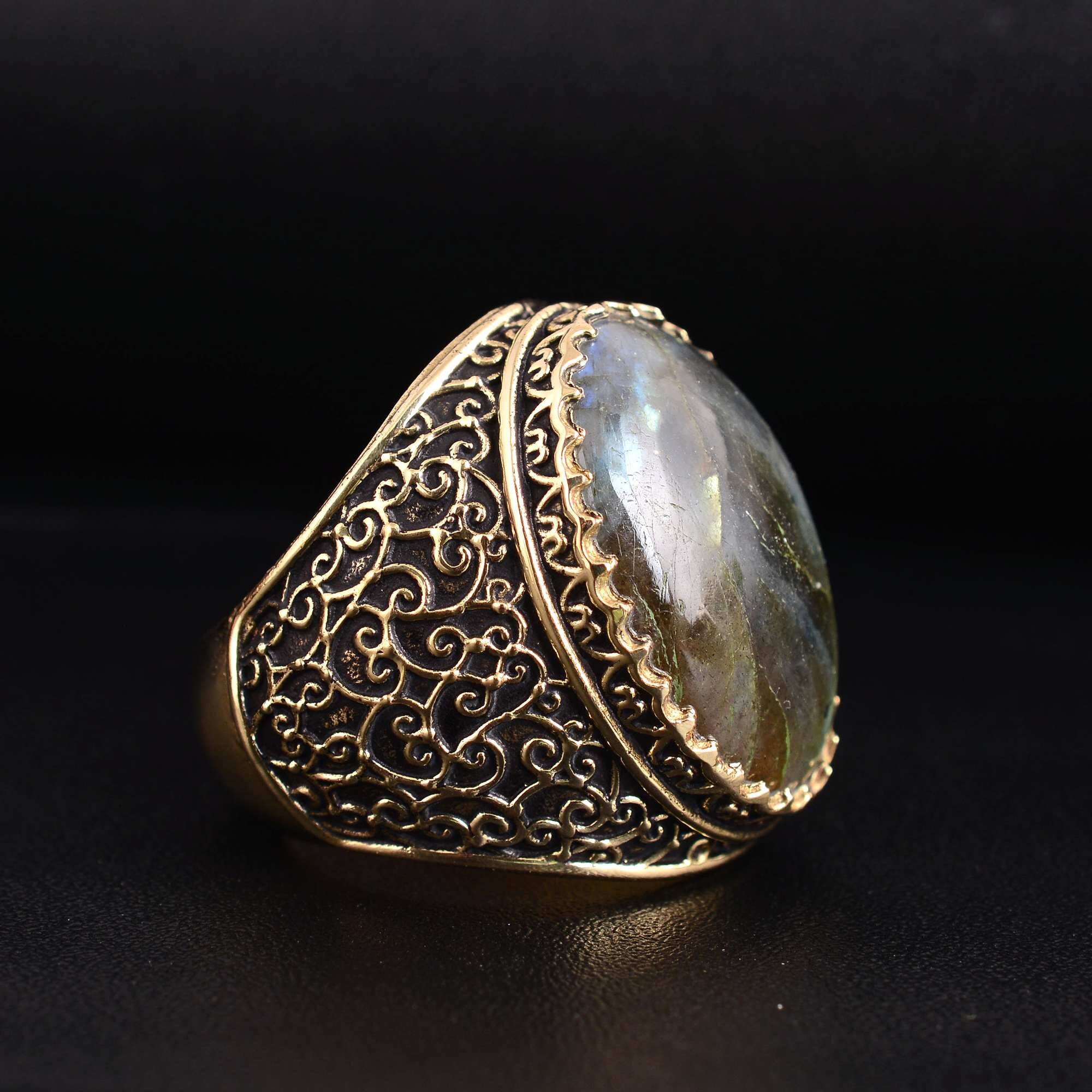 Beautiful Labradorite Ring, Handmade Ring,brass Ring, Engraved Brass Ring, Vintage Style