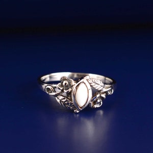 Moonstone Ring, Brass Ring, Unique Ring, White Moonstone Ring, Boho Ring, Anniversary Ring,Wish ring,Wedding Ring,Vintage Ring,Handmade ring