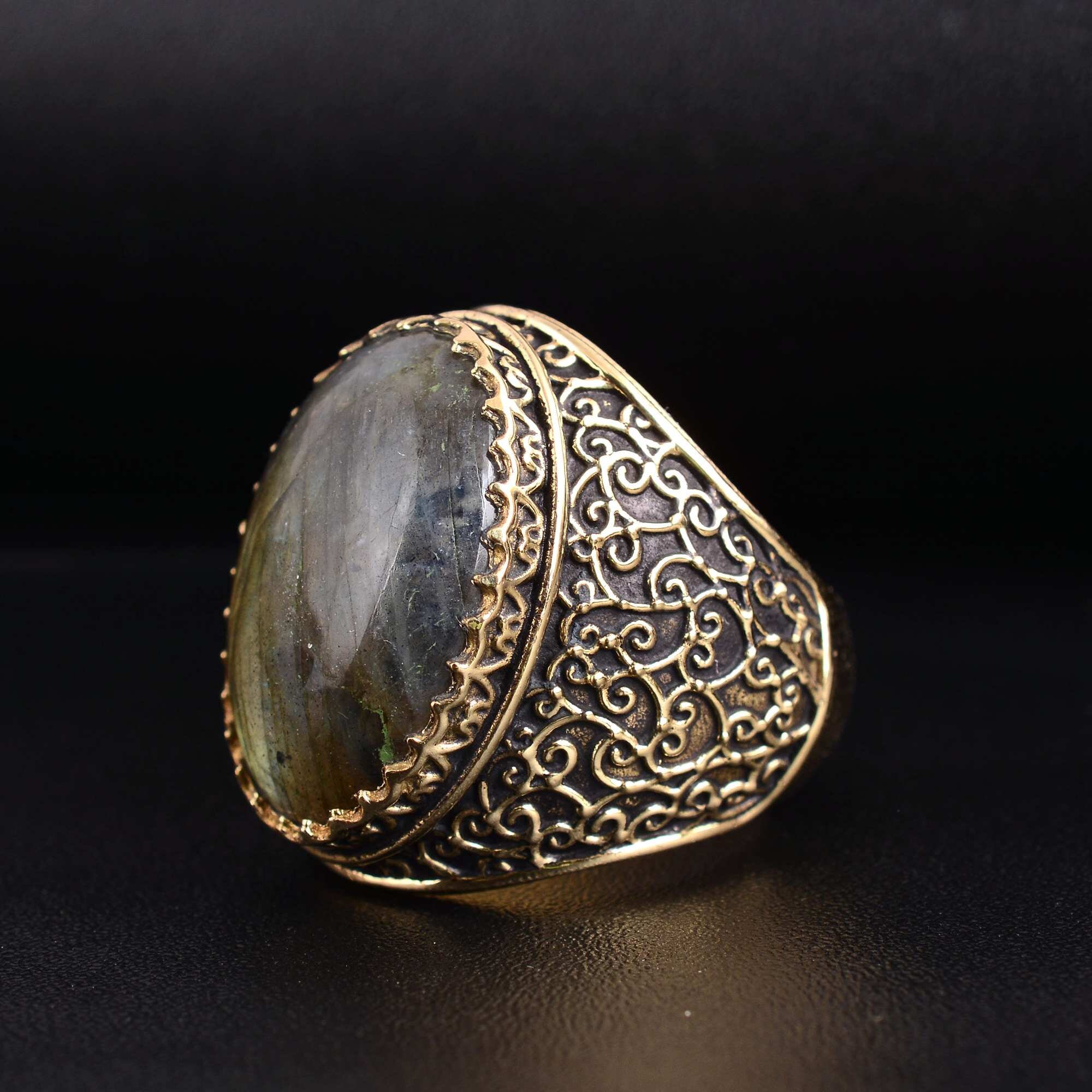 Beautiful Labradorite Ring, Handmade Ring,brass Ring, Engraved Brass Ring, Vintage Style