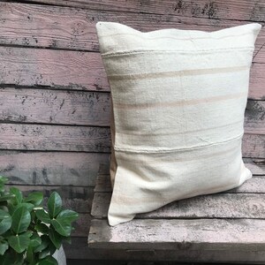 Turkish Kilim pillow cover/ Vintage Turkish  square Handwoven  Wool kilim Pillowcase /20x20 pillow cover