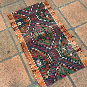Turkish kilim rug /door mat rug /wool rug /anatolian rug /small kilim rug
