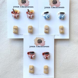 Confezione di orecchini Concha y Cafecito: orecchini in argilla Talavera dipinti a mano