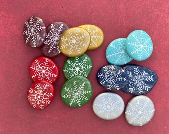 Snowflake On Rock Etsy