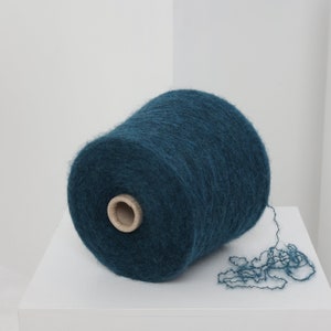 Petrol Yak Merino Yarn Blend: Knitting, Weaving, Crochet (100g / 3.52oz)