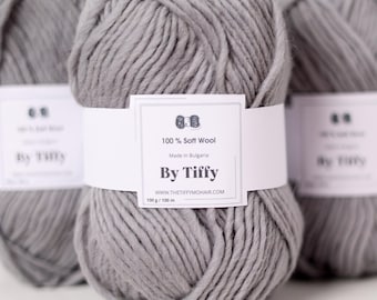 Hilo de lana suave súper grueso: lana gris voluminosa, 100 g