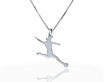 Female player shooting pendant in silver Silver 925 Sport jewelry Soccer necklace Female soccer player Soccer mom gift