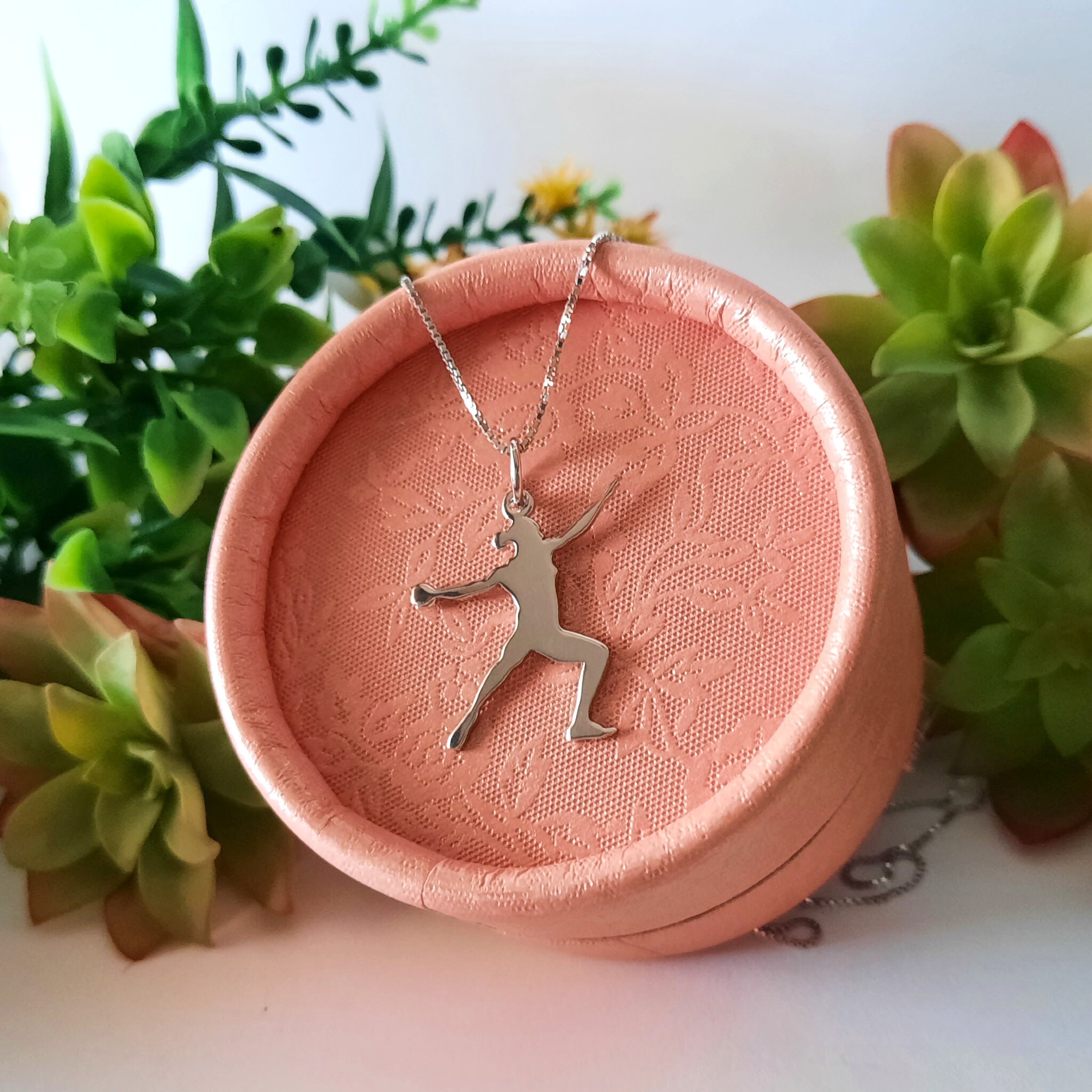 Solid Silver Pendant Discus Thrower Woman Athlete Gift for Her Etsy UK