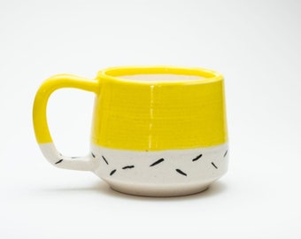 Coffee Mug Pottery, Yellow Pottery Mug, Yellow White Coffee, Pottery Handmade, 8oz/250ml coffee mug