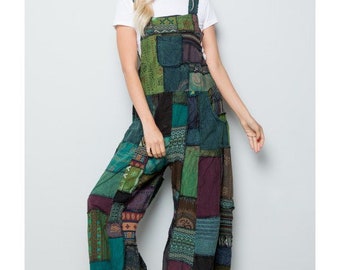 Beautiful Patchwork Jumpsuit With Wide-Leg Overall and 2 Side Pockets.