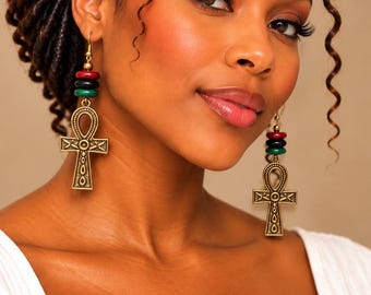 Pendientes africanos Ankh, pendientes colgantes de cuentas rojas, negras y verdes, joyería de cruz egipcia, pendientes llamativos de estilo afrocéntrico