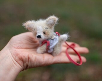 Handmade Miniature Dog in Dress: Blythe Doll Pet, BJD Accessory