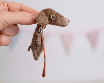 Miniature felted  Dachshund dog on a leash, Blythe Doll Pet, accessories