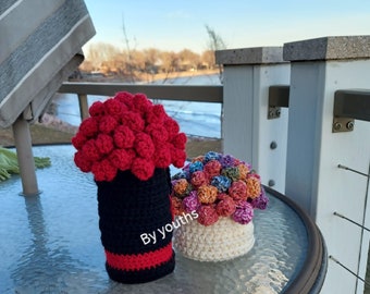 Modèle au crochet, motif écharpe rose, châle bouquet de roses, décoration fleurie, minimaliste