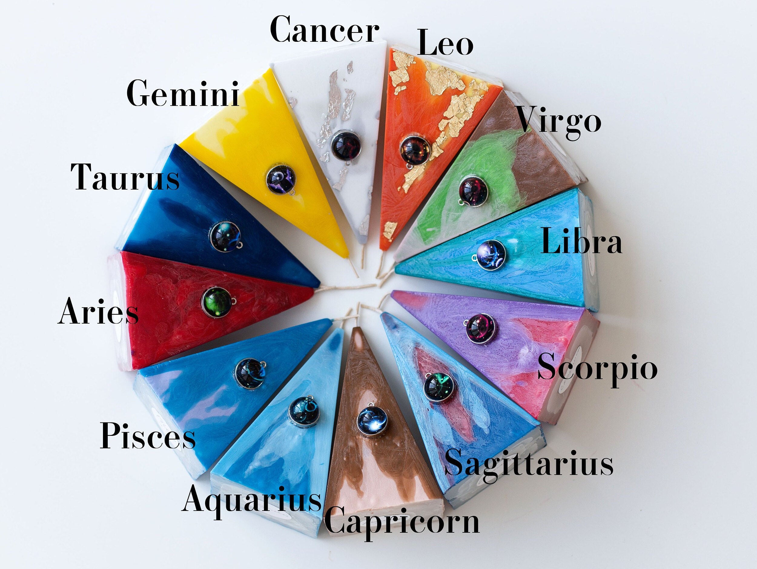 Zodiac gifts candle - cancer gifts - lion gifts - gemini gifts - trea…