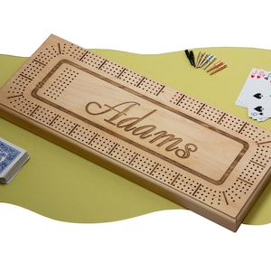 Cribbage Board - Conception d’incrustation personnalisée, jeu de société en bois unique, cadeau parfait pour les amateurs de cribbage / Fait à la main / Personnalisé