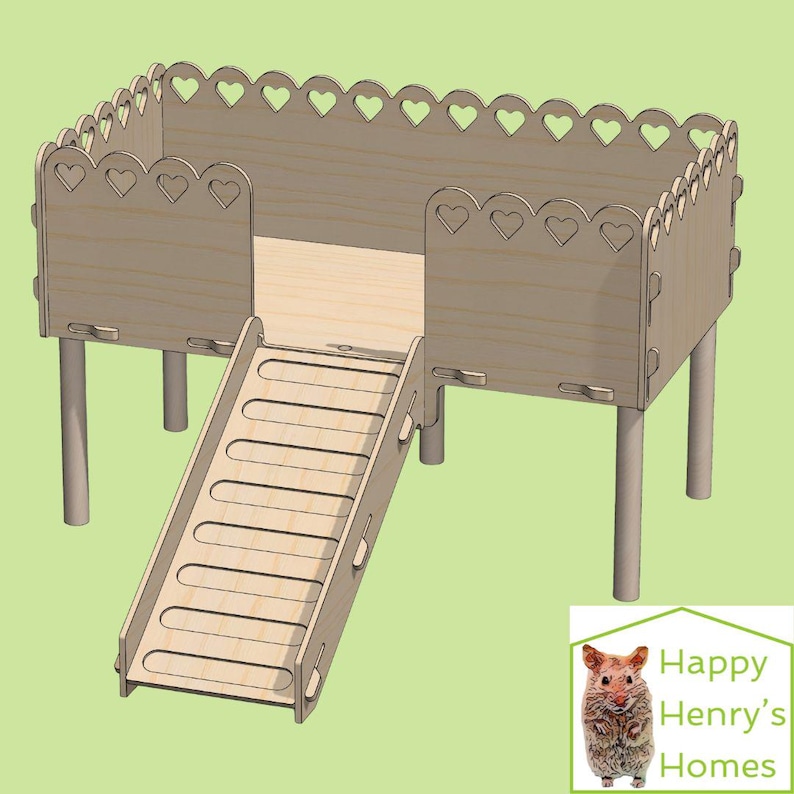 Puede incluir: Una casa de h&aacute;mster de madera de color claro con un dise&ntilde;o de borde en forma de coraz&oacute;n. La estructura elevada presenta una rampa para facilitar el acceso y est&aacute; sostenida por cuatro patas cil&iacute;ndricas. El dise&ntilde;o incluye una entrada recortada.