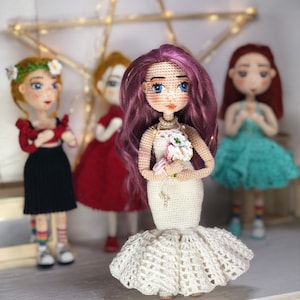 Panna Młoda 8 cali WZÓR szydełkowy Odpinana biała sukienka Wzór Amigurumi Ponad 70 zdjęć, filmy instruktażowe Łatwy do naśladowania wzór
