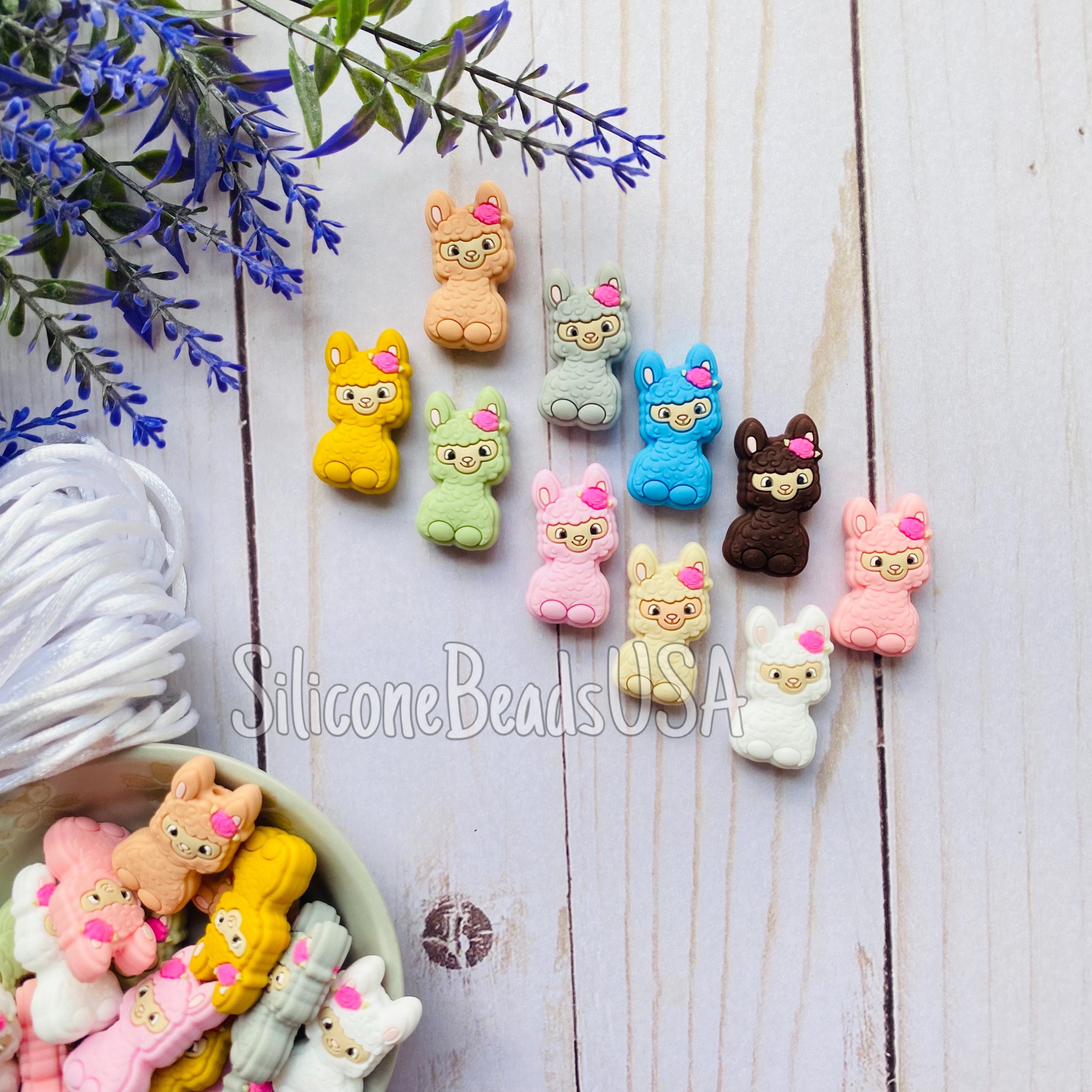 Silicone Focal Beads, 10pcs Silicone Animals Silicone Beads Bulk Silicone Focal Beads Characters Rubber Beads Silicone Beads for Keychain Making Pen