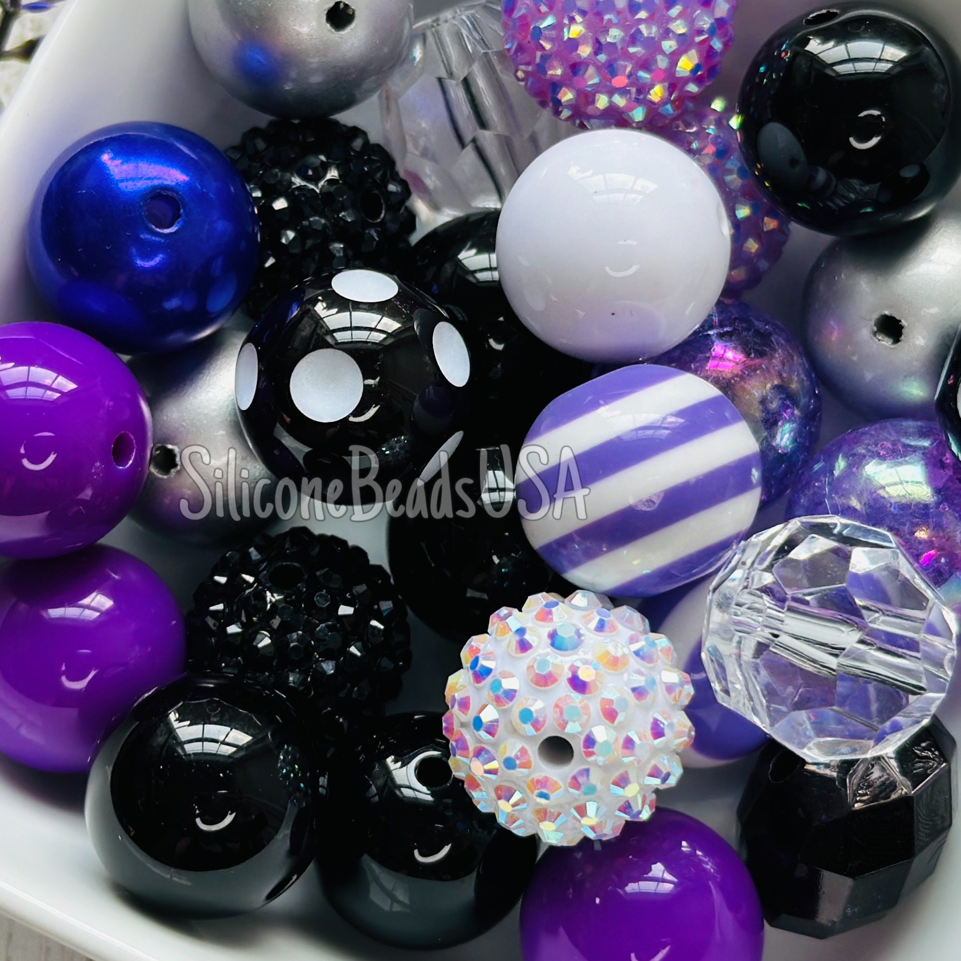  1200 Pieces Round Beaded Spacer Beads Seamless Smooth