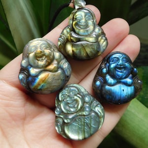 carve buddha pendant. buddha necklace. labradorite buddha pendant. gemstone buddha necklace. handcrafted buddha necklace. buddha jewelry