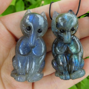Black Friday. Carved fox pendant. carving fox necklace. labradorite fox. gemstone carving fox. labradorite carving fox necklace. wolf craft