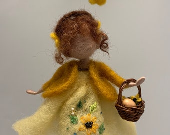 Needle felted fairy, Waldorf inspired, Felted doll, Wool doll, doll with basket, children room, gift, Art doll, Felting, Easter