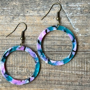 Pink and Teal Acrylic Resin Dangle Earrings, Bohemian Earrings, Dangle Boho Earrings, Boho Jewelry, Bohemian Hippie Earrings