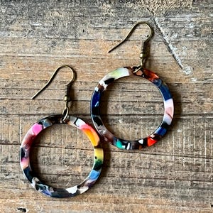 Rainbow Acrylic Hoop Earrings: Bohemian Dangle Jewelry