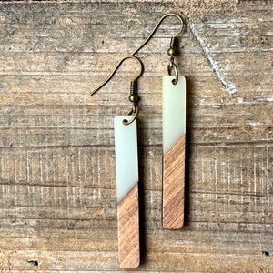 Smoky Gray Acrylic Resin & Wood Dangle Earrings, Bohemian Earrings, Dangle Boho Earrings, Boho Jewelry, Bohemian Hippie Earrings