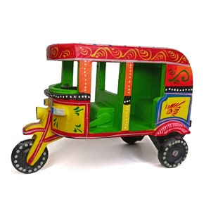 Table Decor Vehicle showpiece,Home Decor Vintage Wooden Auto Rickshaw / Tuk Tuk Handmade hand painted Indian Auto Rickshaw Miniature
