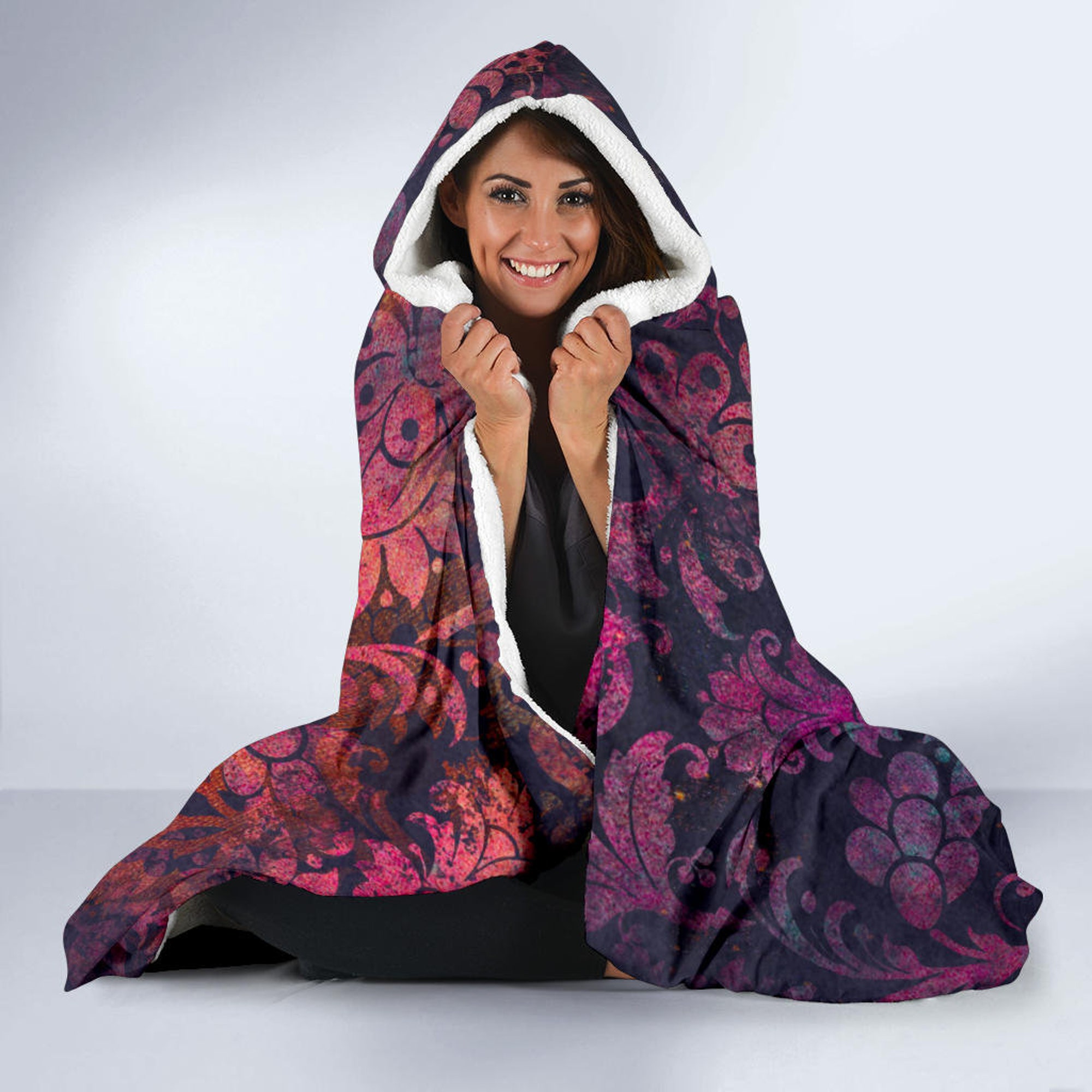 Grunge Berry-Hooded Blanket