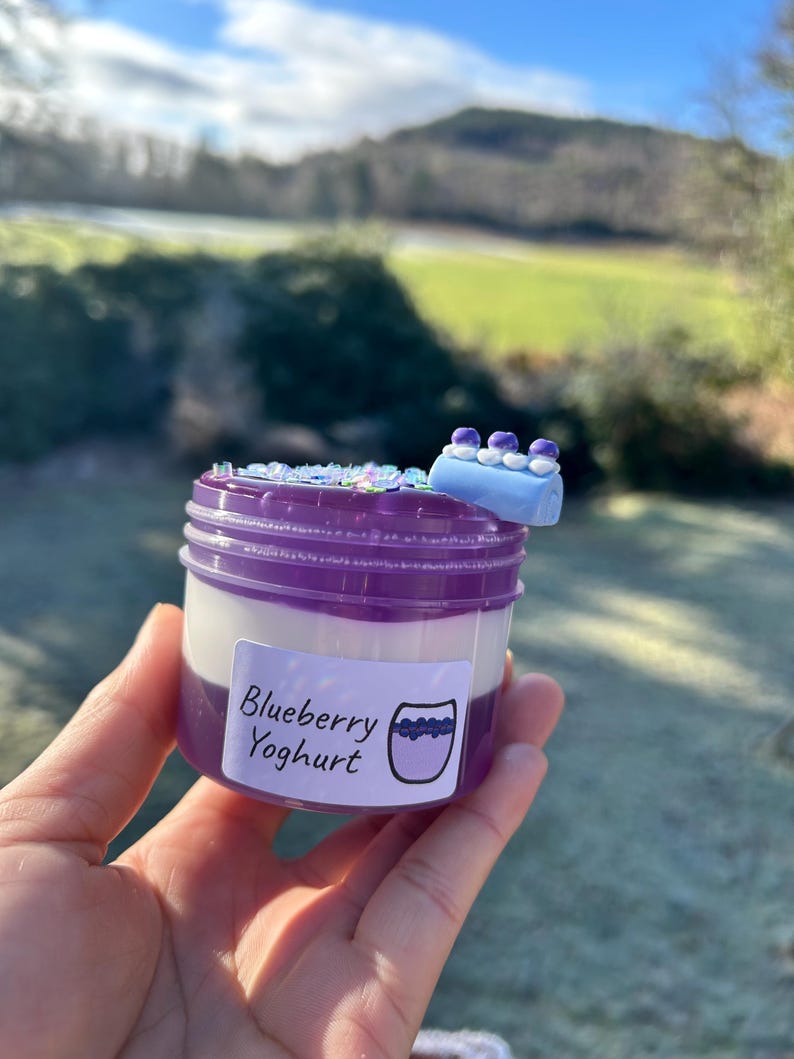 Blueberry Yoghurt - Glossy/Clear Slime image 9