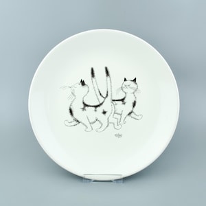 Whimsical Cat Plate Albert Dubout Funny Cartoon Cats ‘Heck the Same Dress’ Editions Clouet French Dessert Plate
