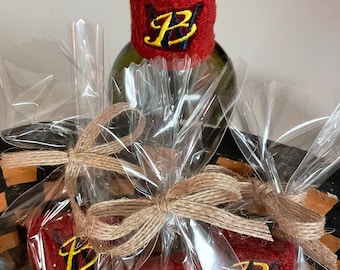 3 Wine Band Party Favors