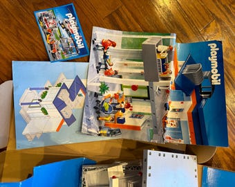 Retired Vintage Playmobil Hospital Set 4404 - Etsy