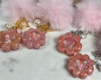 Kawaii Flower Shaker Keychain, Pastel Pompom Bag Charm