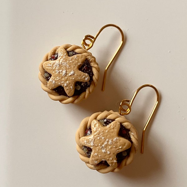 Mince pie earrings, polymer clay earrings, Christmas earrings, secret Santa gift, festive earrings