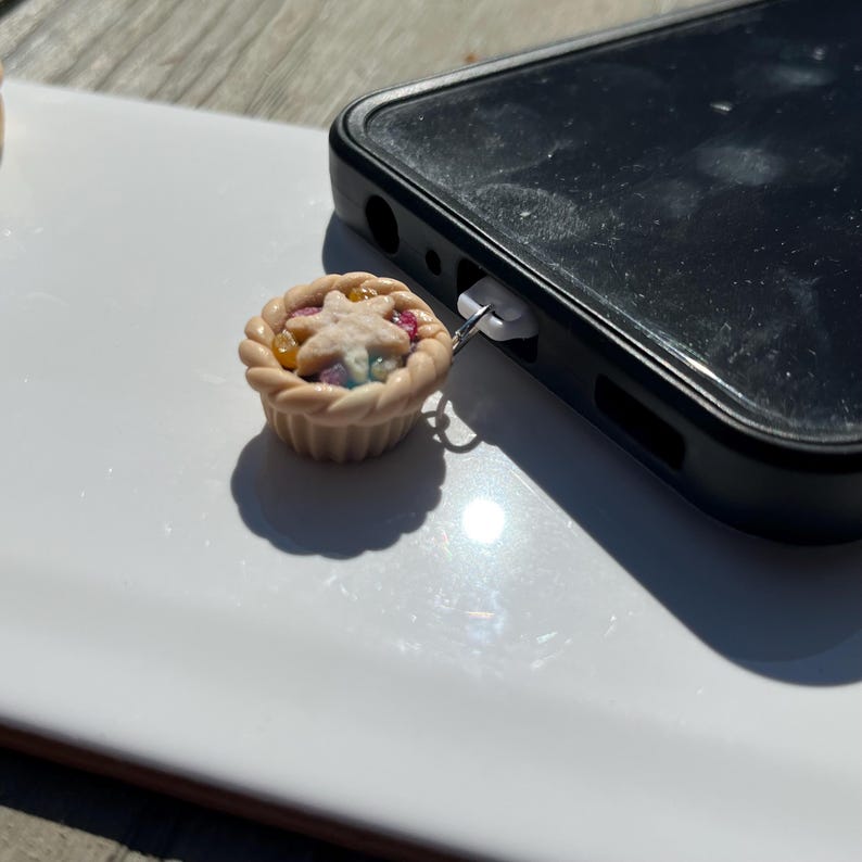 USB-C charm, usb dust plug, usb-c dust charm, phone charm, bookish charm, miniature food charm, polymer clay charm, kindle charm image 5