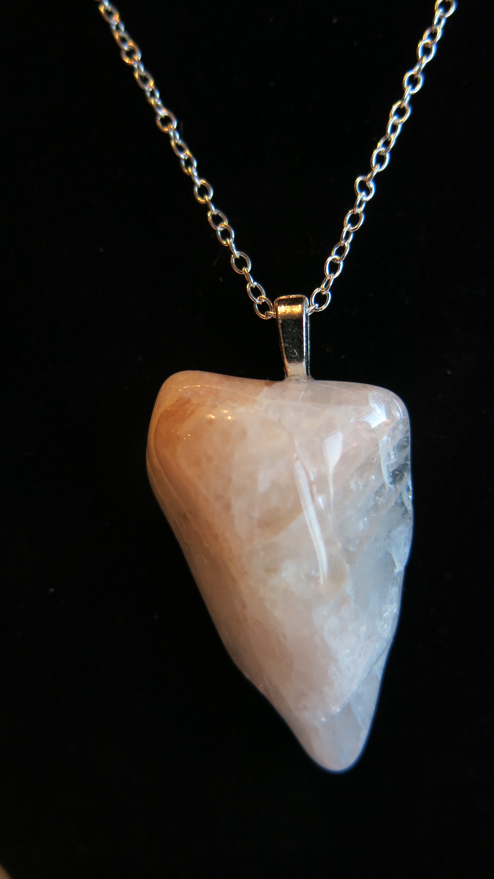 20 silver chain necklace with stunning iridescent white quartzite stone