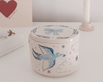 Handmade ceramic box with lid | Jewelry box with bow and blue bird