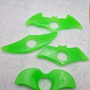 Glow in the Dark Bat Thumb Page Holder