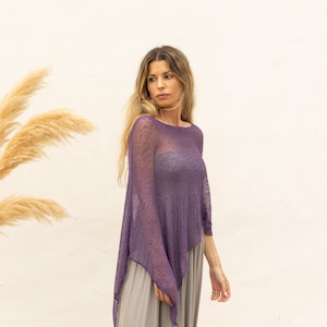 Poncho transparent violet pour femme, poncho bohème chic à épaules dénudées couleur aubergine, robe tricotée plusieurs façons, robe bohème pour femme image 1