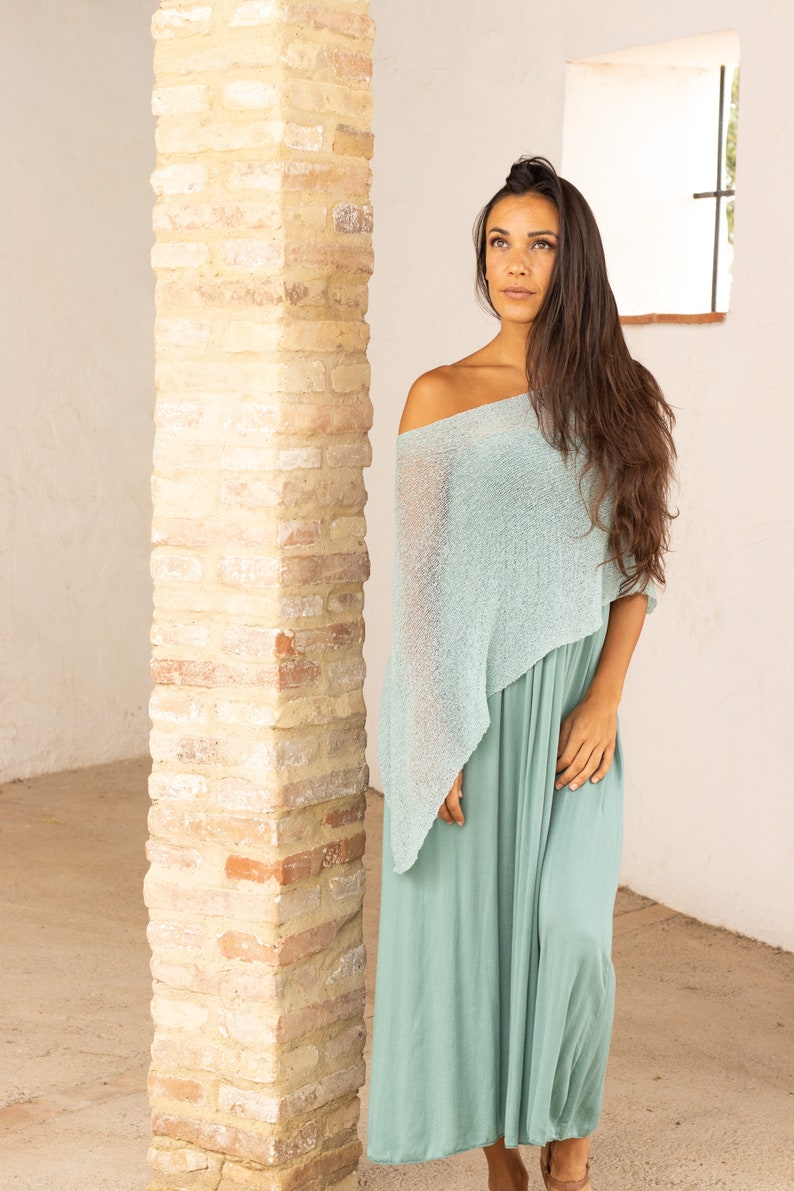 Sommer Poncho für Frauen, Aqua blaues Wickeltop gestrickt, Vielseitiger leichter Poncho Pullover für Sommerkleid, Boho Chic Freundin Geschenk Bild 5