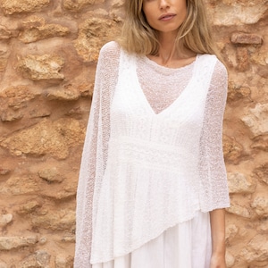 Poncho estivo Boho bianco, copri abito hippie See through Ibiza, poncho bianco Boho per donne, poncho estivo lavorato a maglia, regalo hippie chic immagine 3