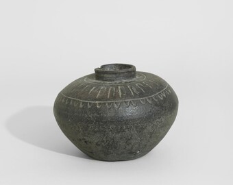 Primitive Pottery