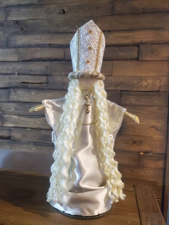 Moira Rose Wedding Celebrant for 