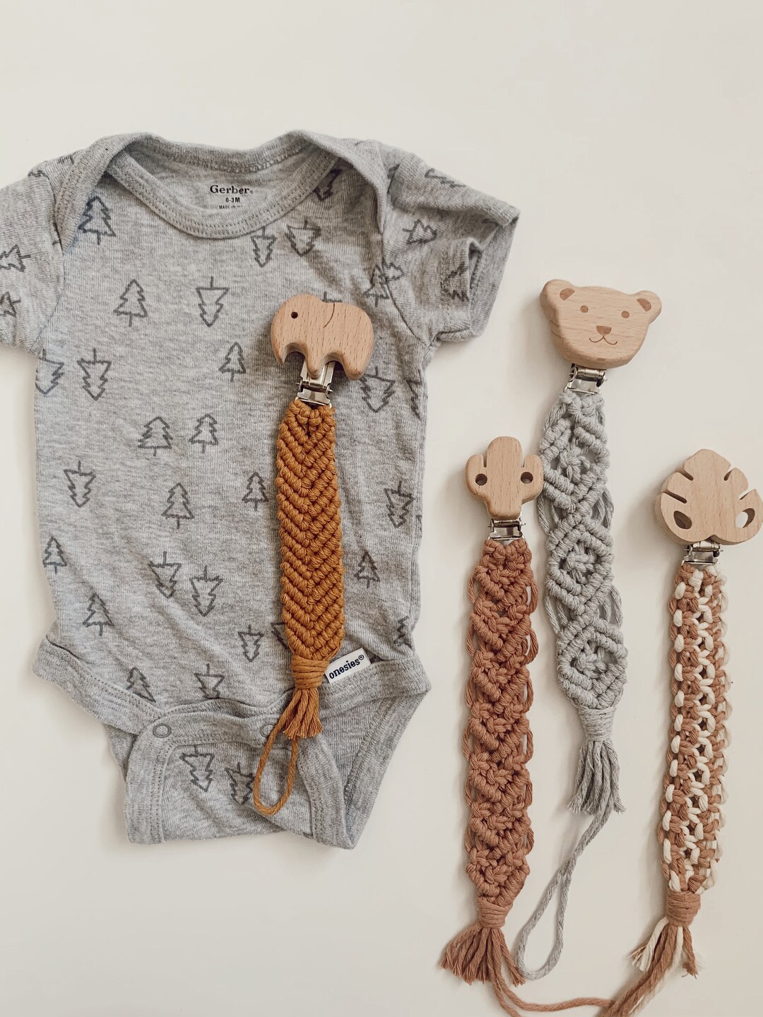 Wooden Pacifier Clips, Macrame Pacifier Clips, Pacifier Clips, Baby Accessories, Baby Shower