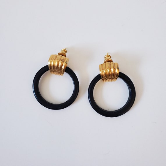 80’s Vintage Black and Gold Plastic Hoop Stud Ear… - image 3