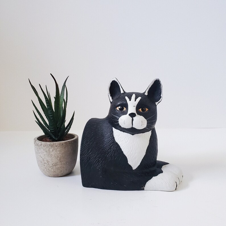 Fermalibri vintage anni '60 in porcellana ceramica in bianco e nero con figurine di gatti, fermalibri per ufficio biblioteca retrò, pezzo da esposizione per gatti immagine 1