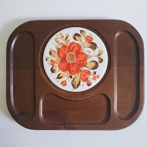 Vintage 1970s Floral Wooden Cheeseboard Tray, Tile Center Piece, Mid Century Charcuterie Serving Platter image 4